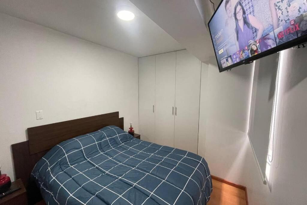 2- Amplio Departamento Remodelado En Miraflores Lima Luaran gambar